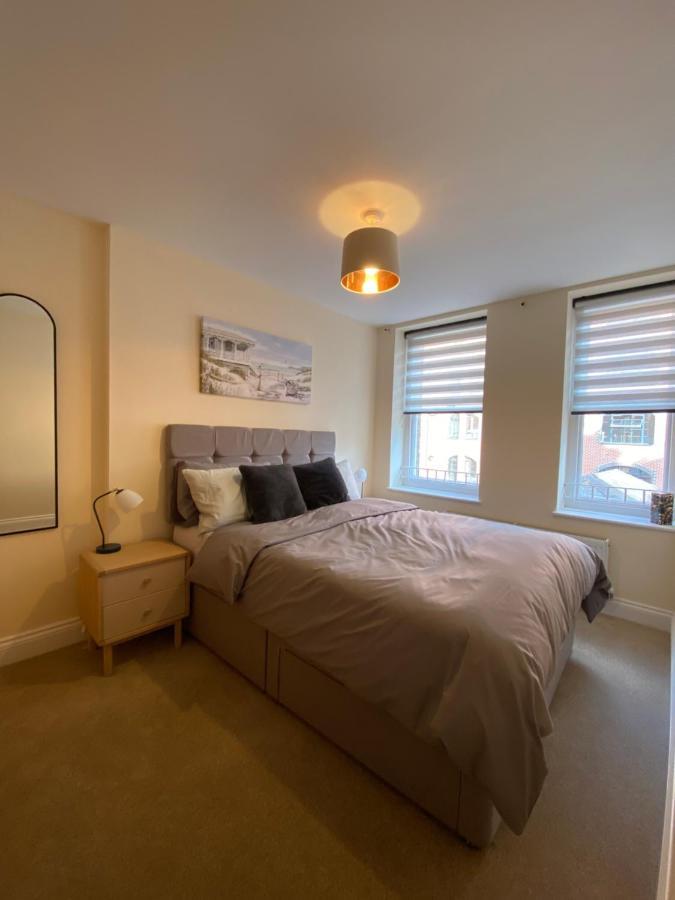 1 Bedroom Apartment In The Heart Of ボーンマス エクステリア 写真